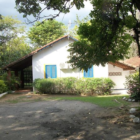Pousada Ype Amarelo Itatiaia  Exterior photo